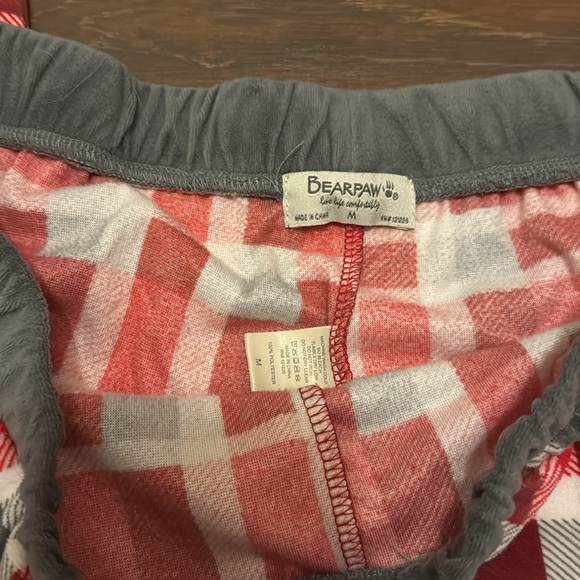 Bearpaw Pjs - Picture 3 of 7
